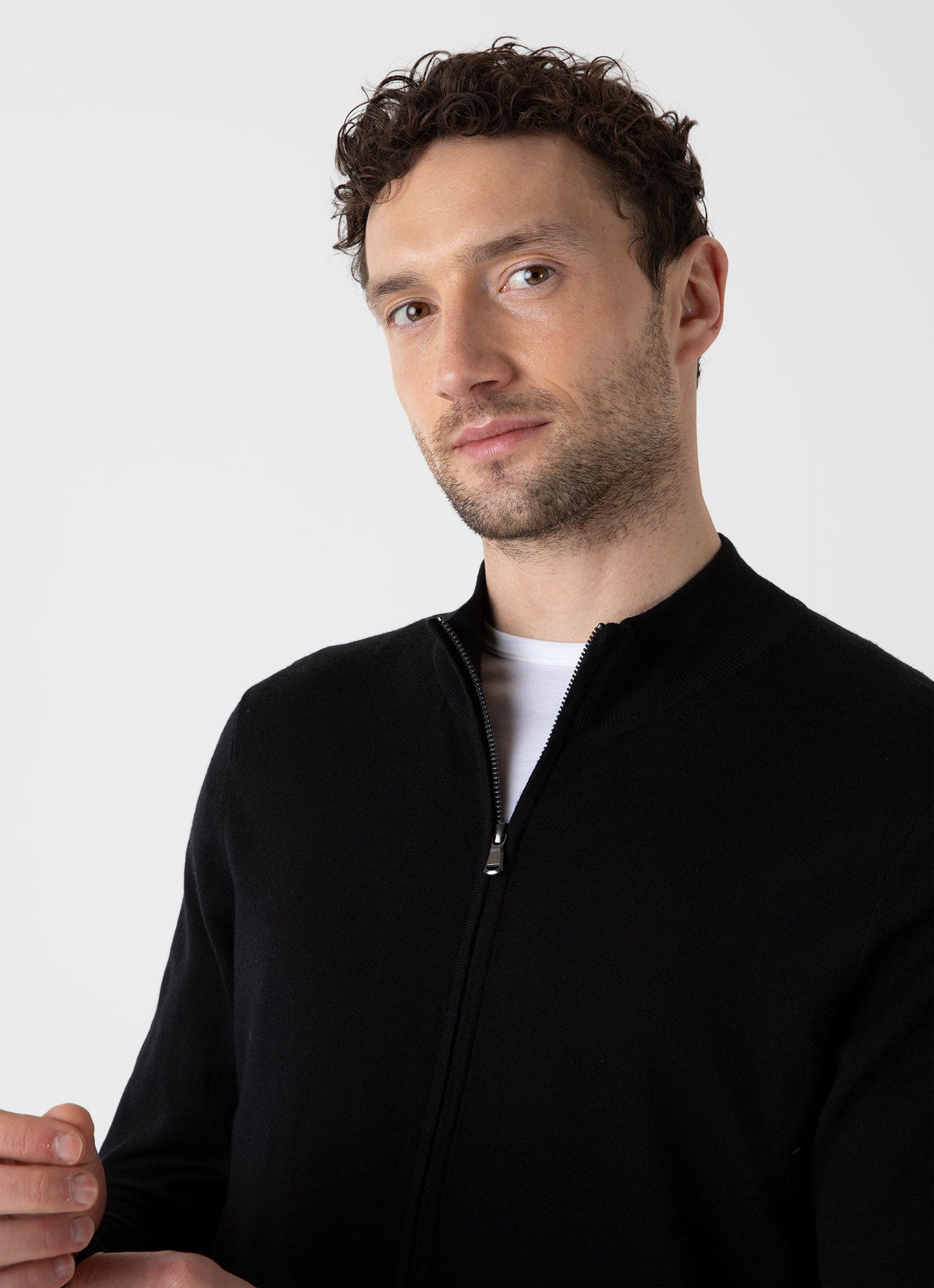 Mens Fine Merino Wool Zip Cardigan In Black