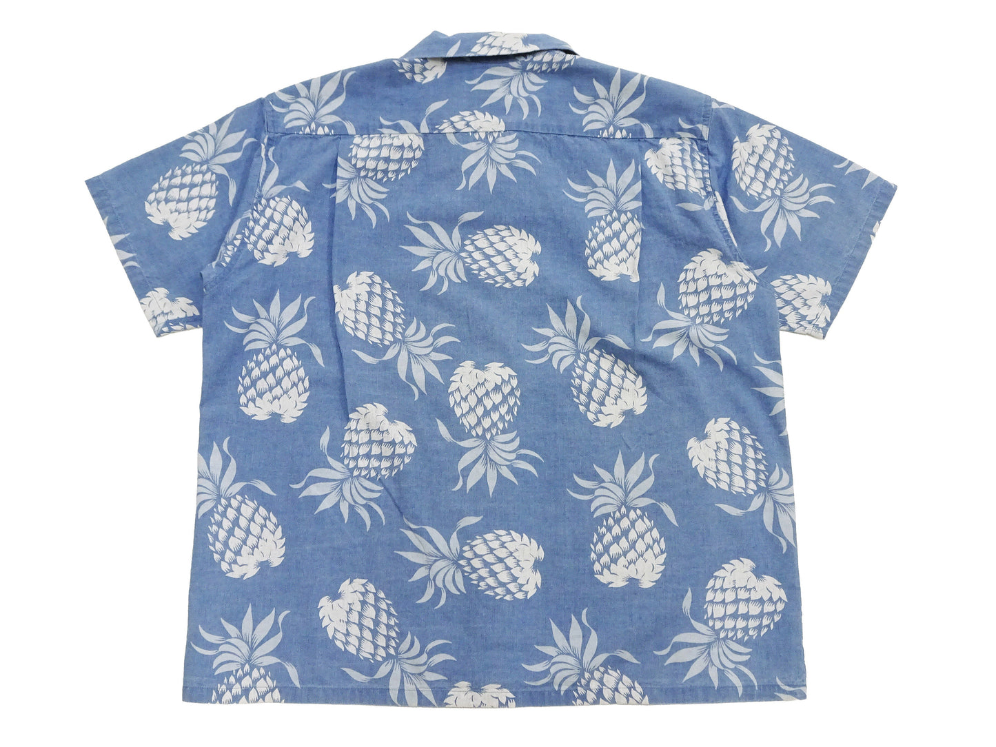 Duke Kahanamoku by Toyo Enterprises Men's Short Sleeve Hawaiian Shirt - Duke's Pineapple Light Indigo Cotton Aloha Shirt - Made in Japan (DK39641 125 Soft Blue)