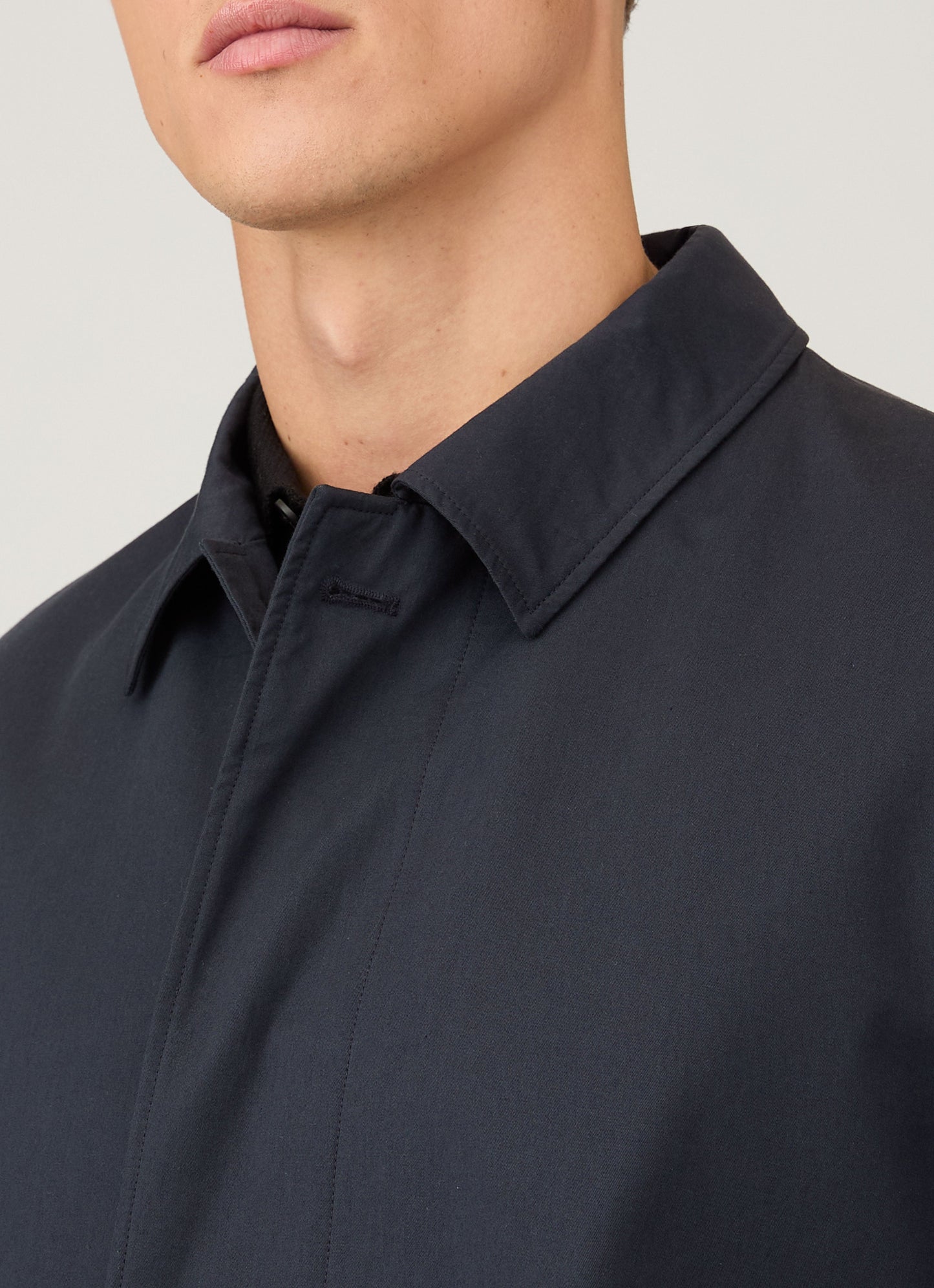 Mens Showerproof Cotton Mac In Navy