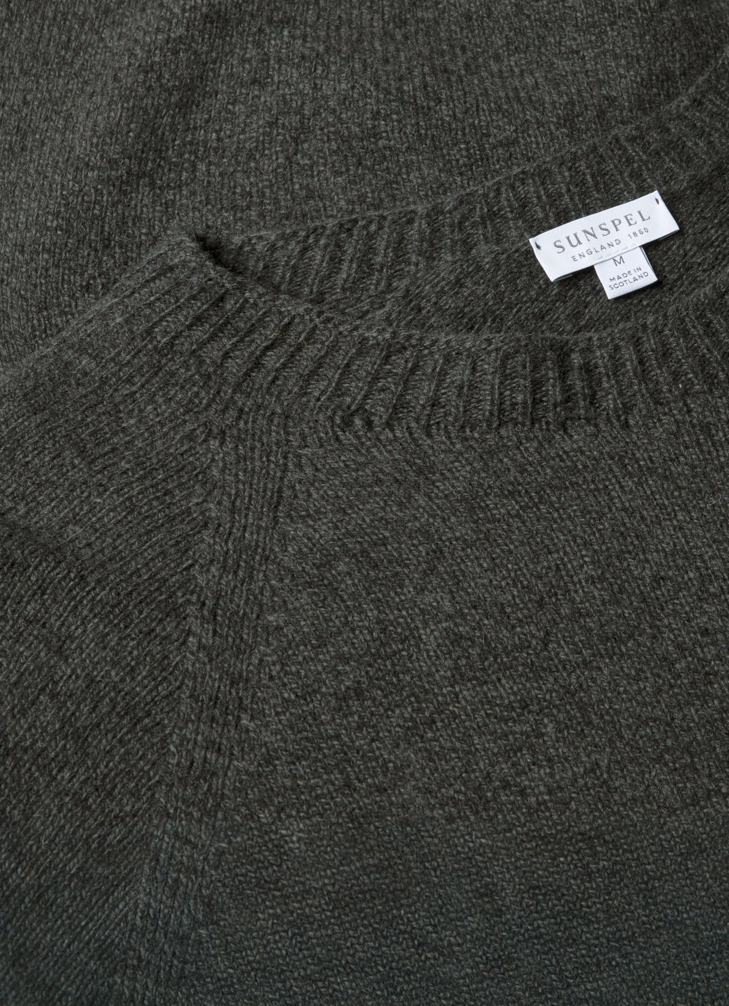 Mens Lambswool Crew Neck Jumper In Dark Green Twist Mjum8066 Gnip