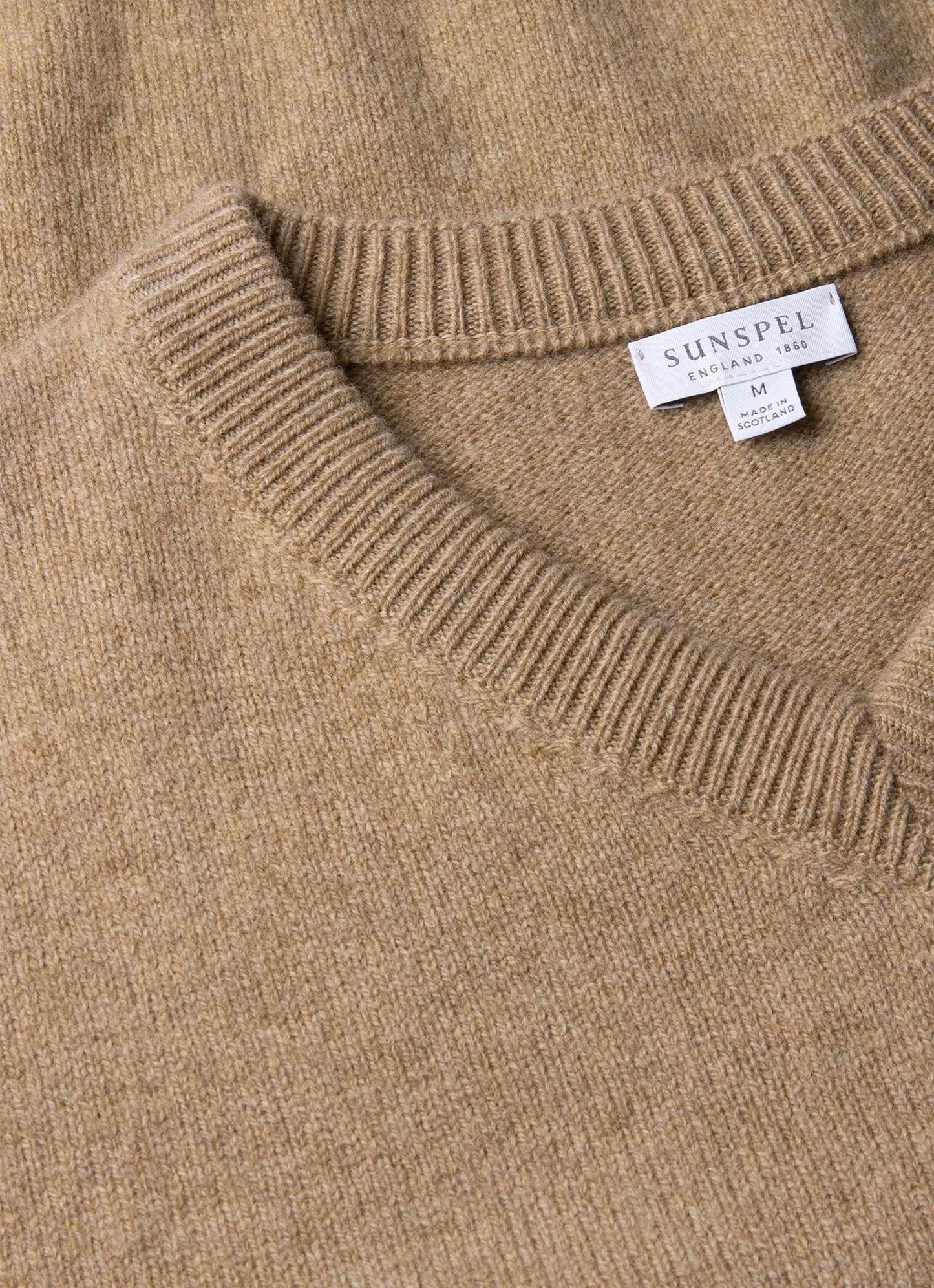 Mens Lambswool Vest In Sandstone Mjum8295 Brfc