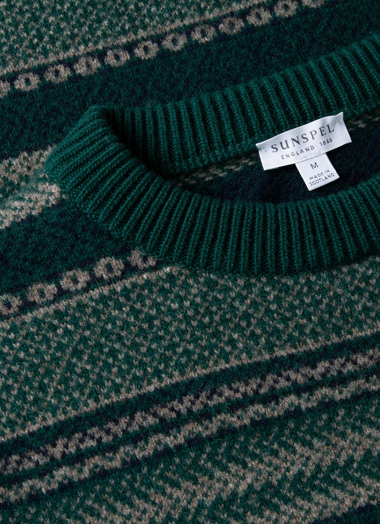 Mens Lambswool Fair Islejumper In Holly Green Mjum8321 Gnjp