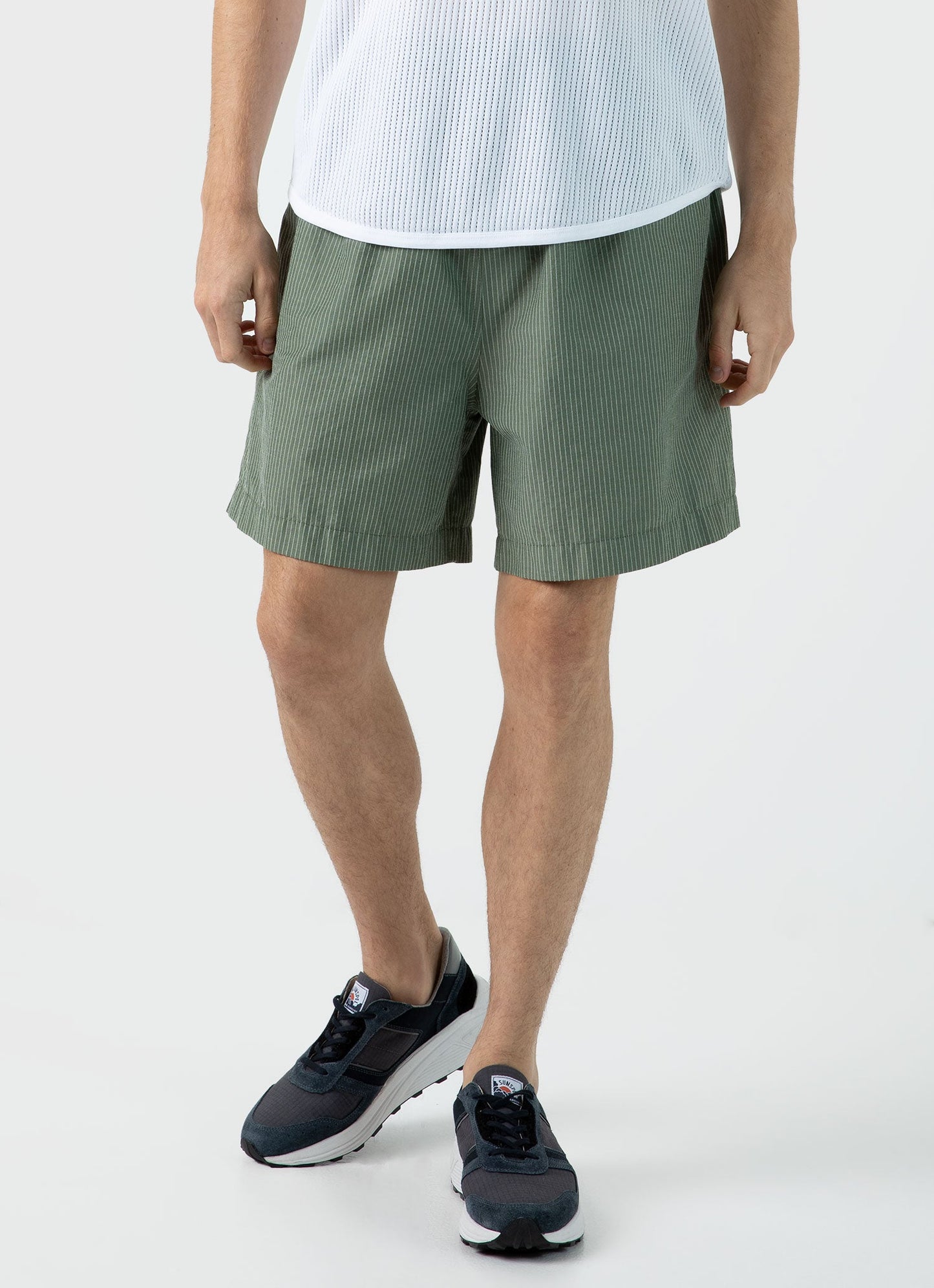 Mens Nigel Cabourn Ripstop Army Short In Army Green Ncmshr3514 Gnhj
